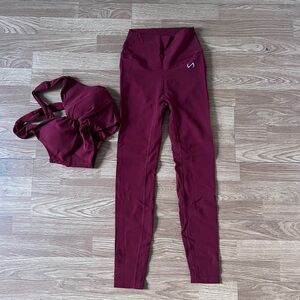 TLF Workout Set Leggings and Sports Bra
